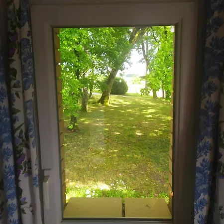 Nyaraló Petite Maison A La Campagne *